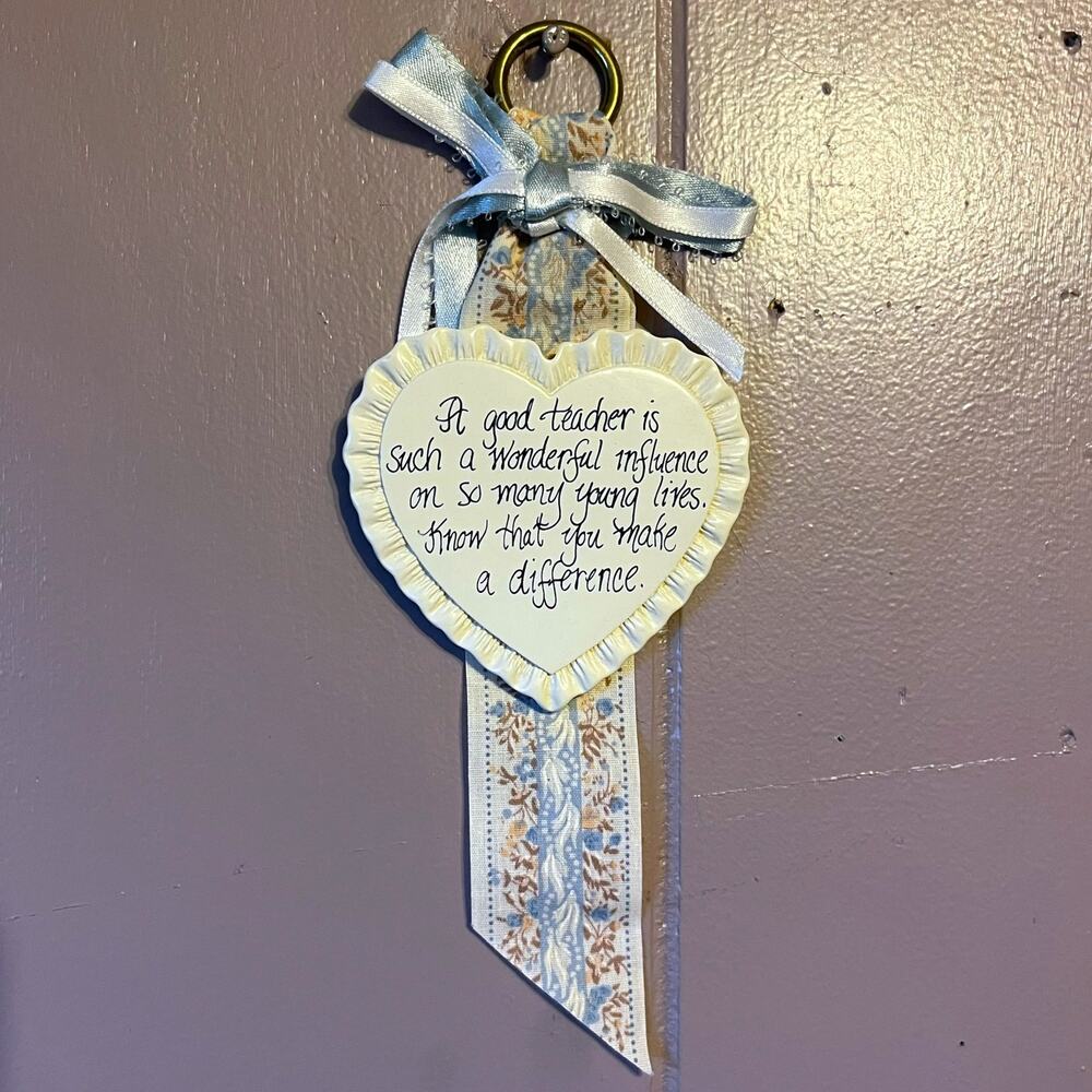 Vintage Teacher Appreciation Heart Wall Hanging Ribbon Plaque 9" Cottage Decor